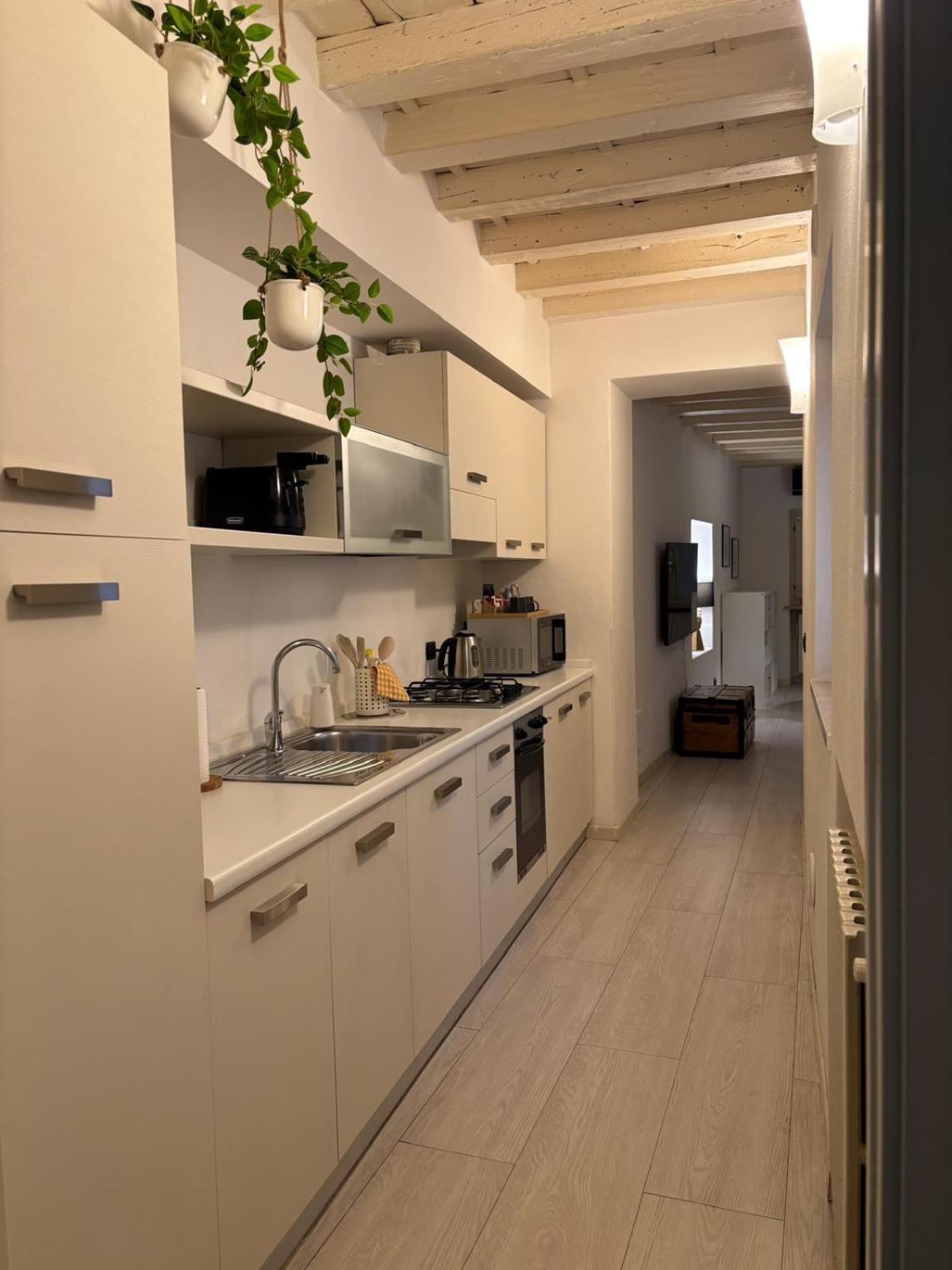 Sanpietro Apartment Verona Exterior photo